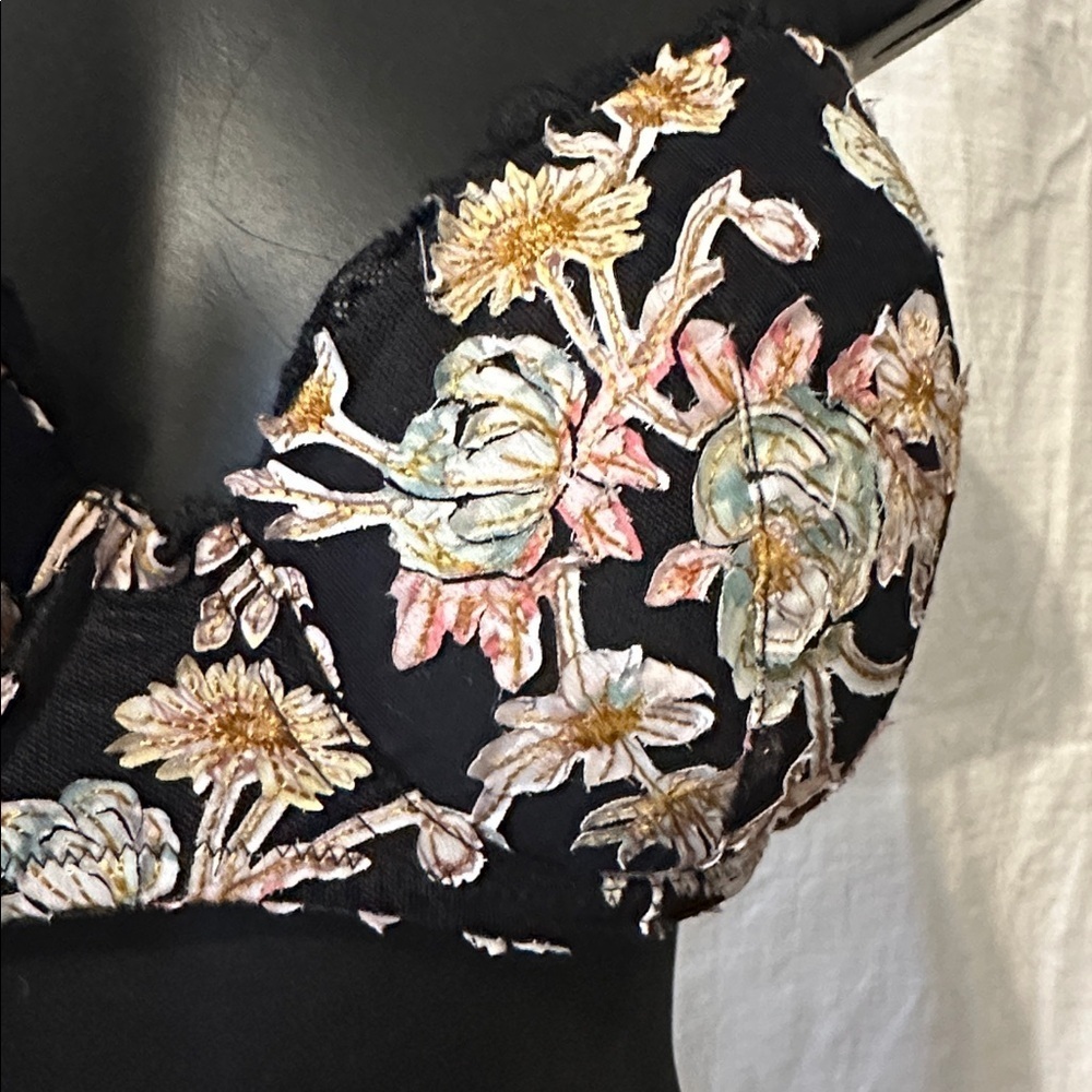 Victoria’s Secret Dream Angels Floral Lace Double Lined Demi Bra 34D AA16 - Picture 4 of 7